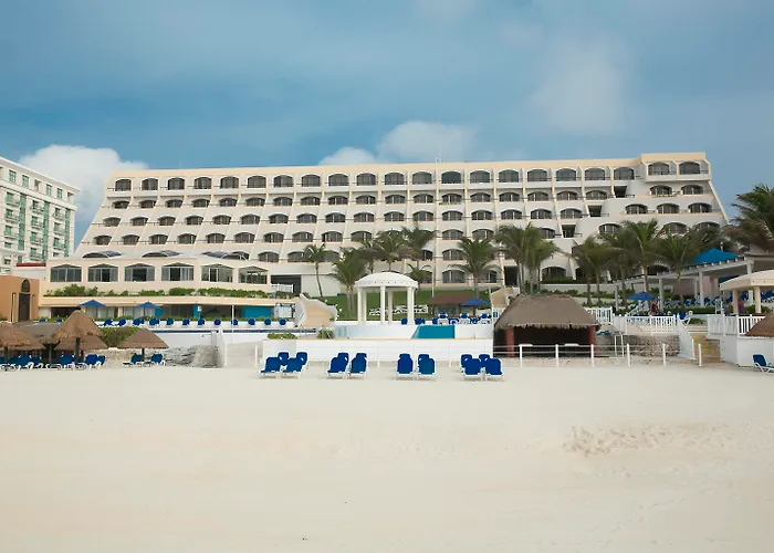 Golden Parnassus Resort & Spa (Adults Only) Cancun
