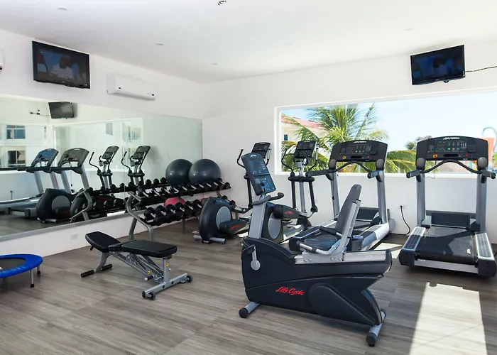 Aquamarina Beach Hotel Cancun