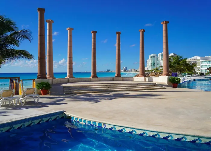 Krystal Cancun