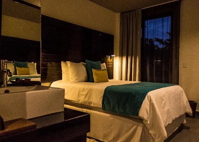 Kabah Hotel Cancun