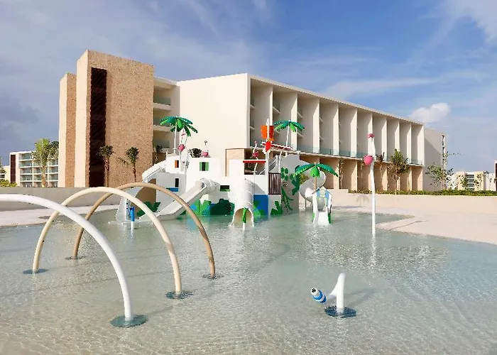 Family Selection At Grand Palladium Costa Mujeres Resort & Spa Cancun