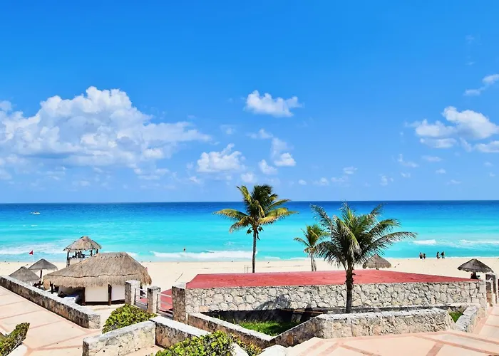 Solymar Condo Beach Resort By Casago Cancun